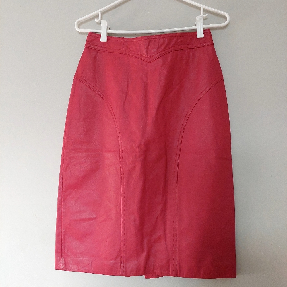 Pelle Cuir pink leather skirt, size 6